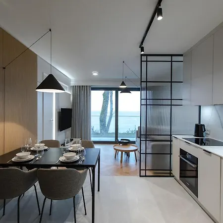 Hevenia 5 Apartment Rewal